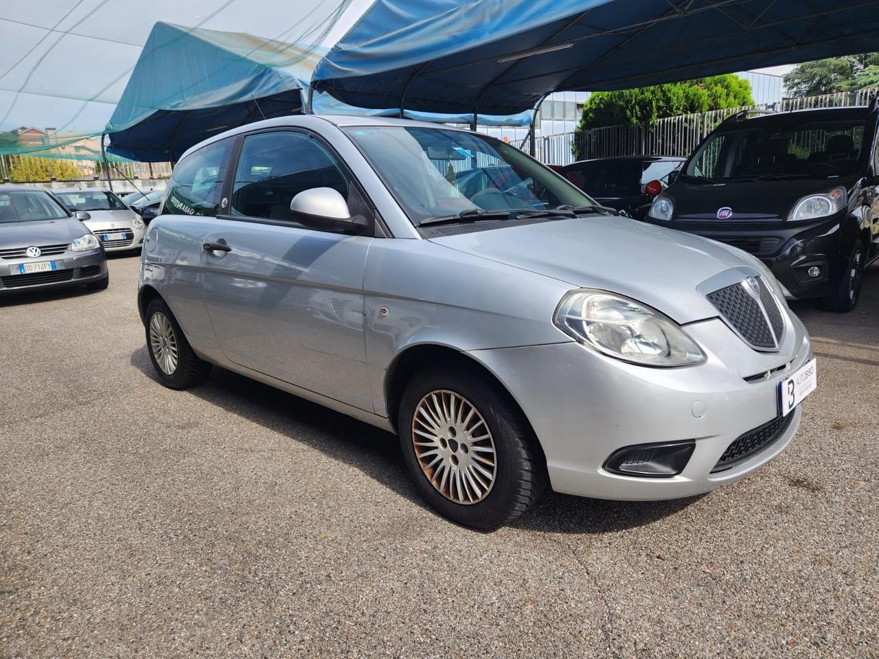Lancia Ypsilon 1.4 Argento Ecochic GPL