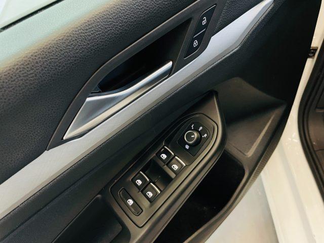 VOLKSWAGEN Golf 2.0 TDI 115 CV SCR Life
