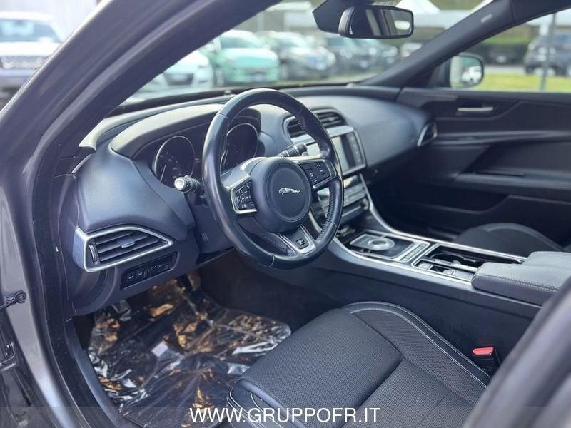 Jaguar XE (X760) 2.0 D 180 CV aut. R-Sport