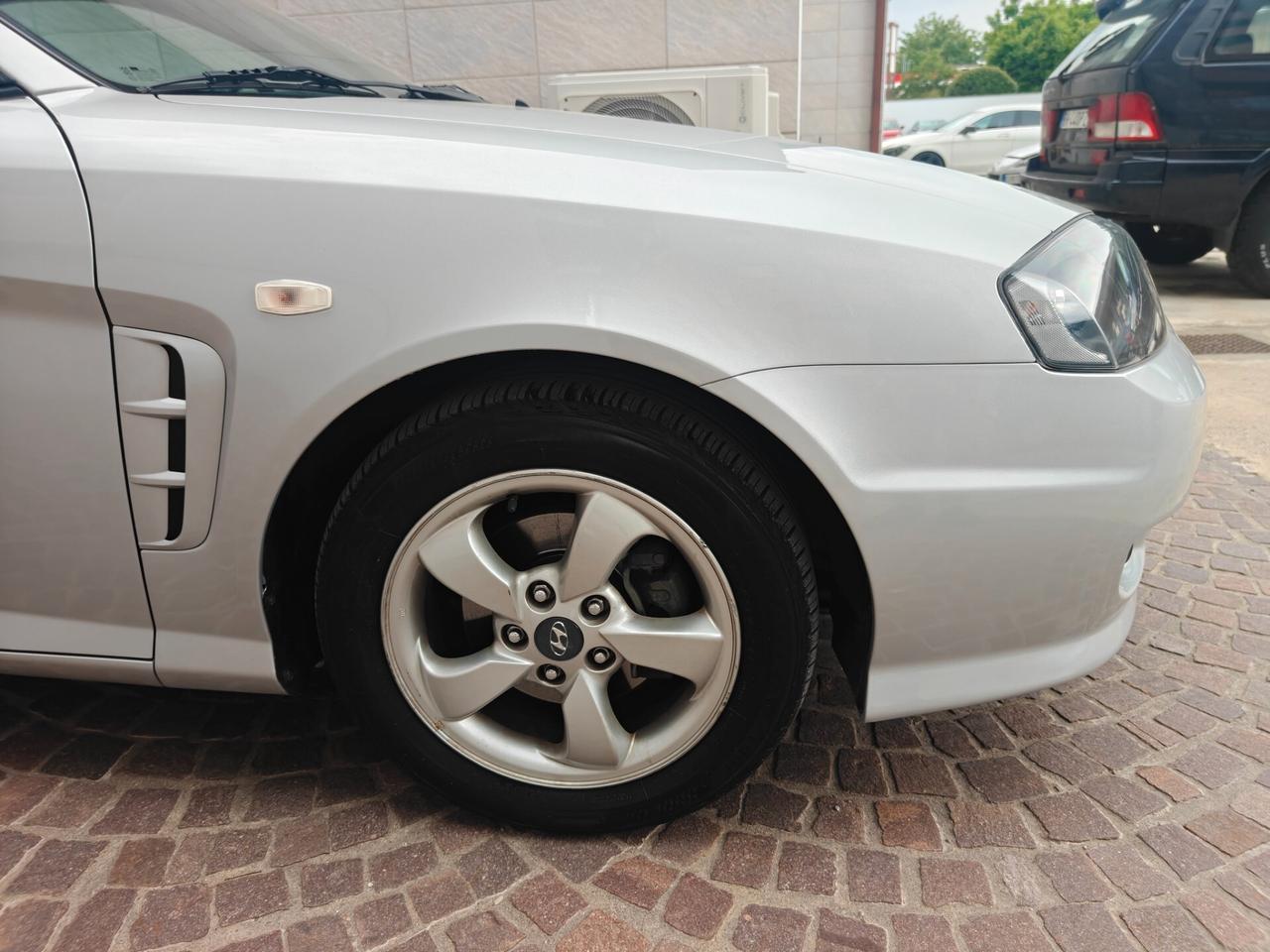 Hyundai FX Coupé 72.000km