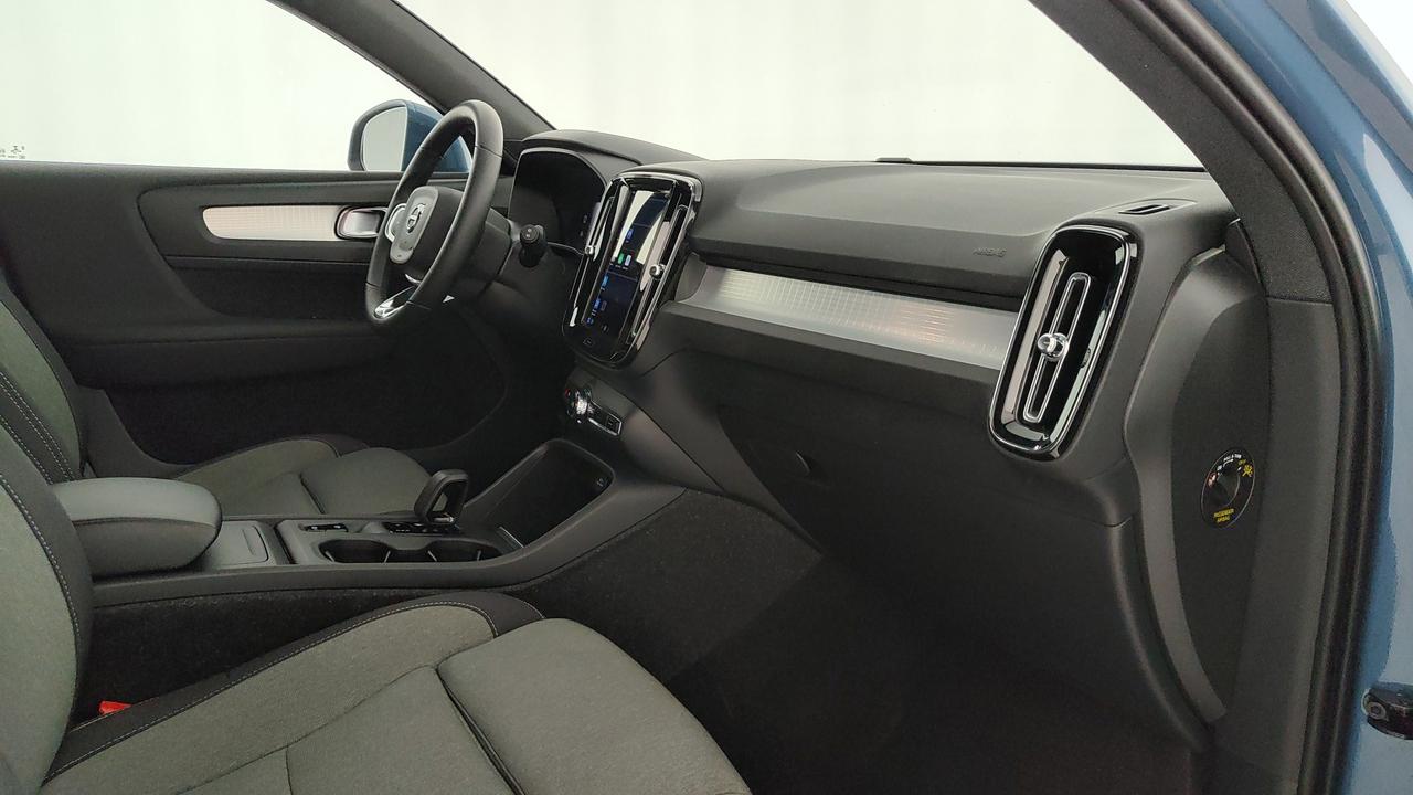 VOLVO XC40 2.0 b3 Core auto
