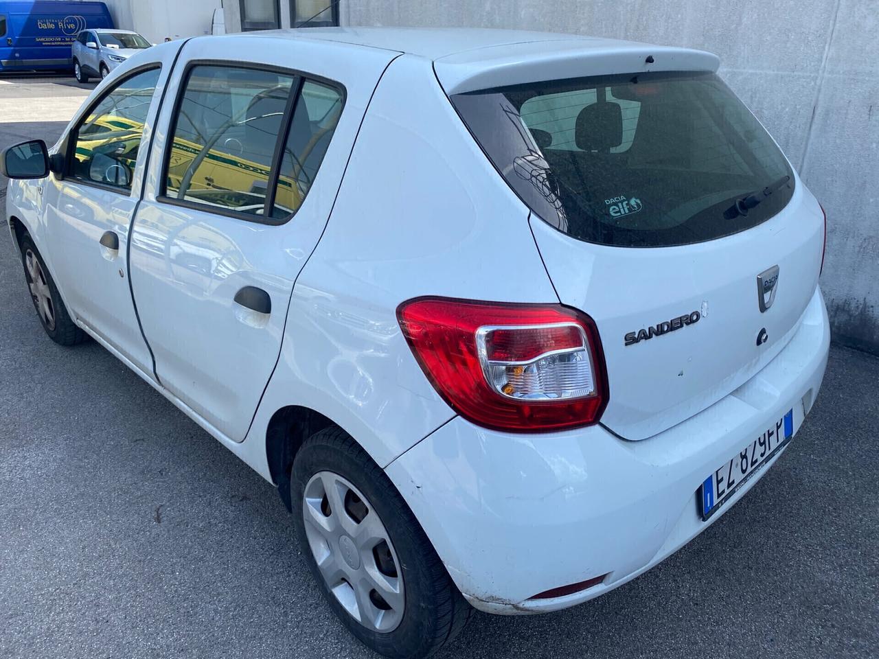 Dacia Sandero 1.2 GPL 75CV GPL NUOVO 04/2035