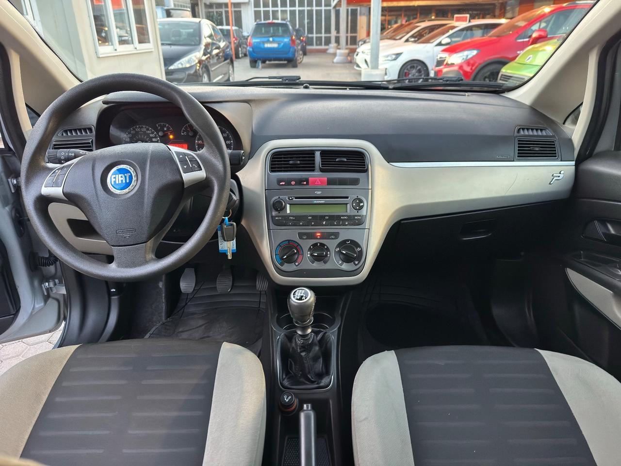 Fiat Grande Punto 1.2 ADATTA A MNEOPATENTATI 5 porte Dynamic