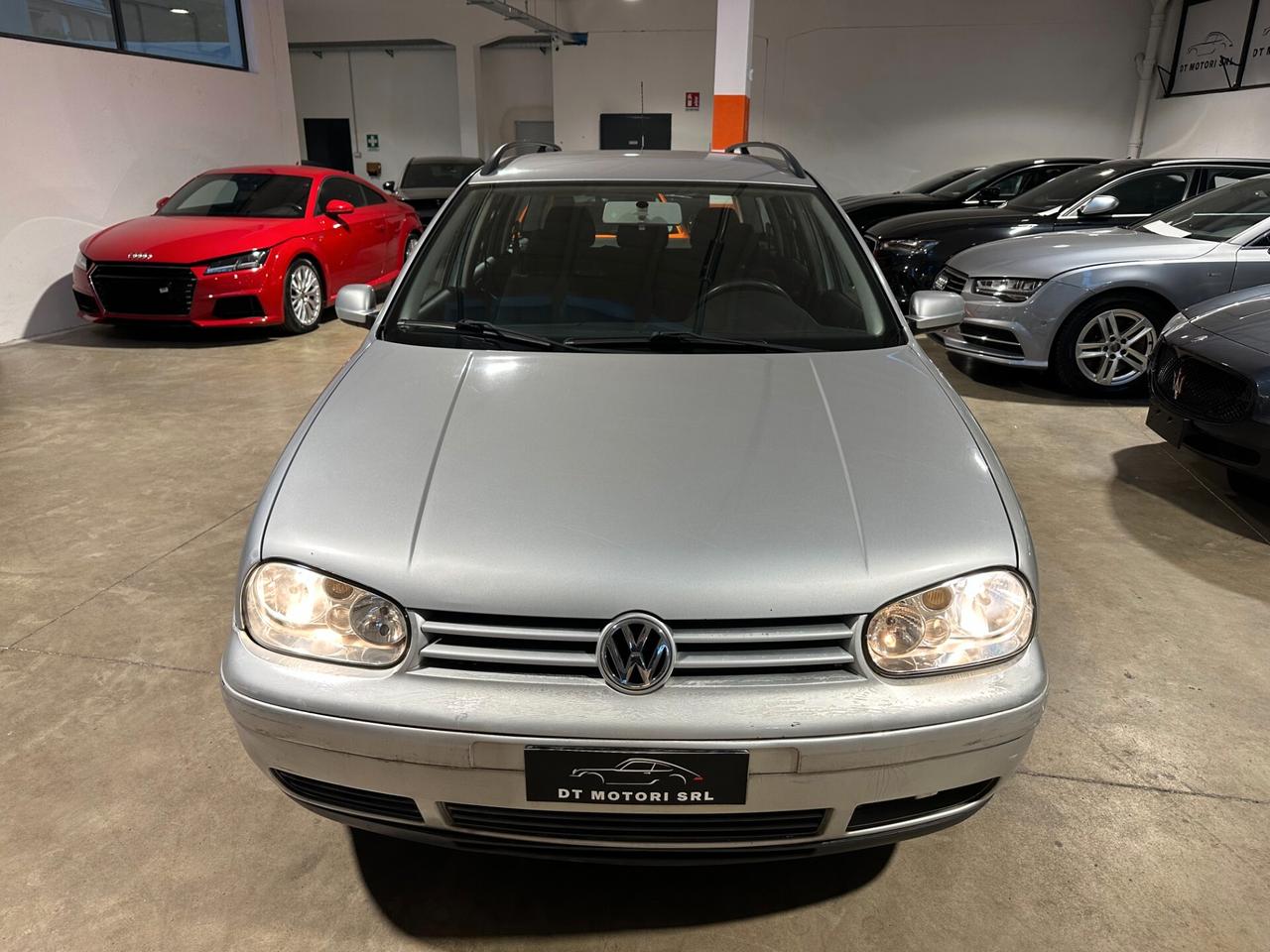 Volkswagen Golf 1.6 Variant Comfortline UNICOPROPRIETARIO