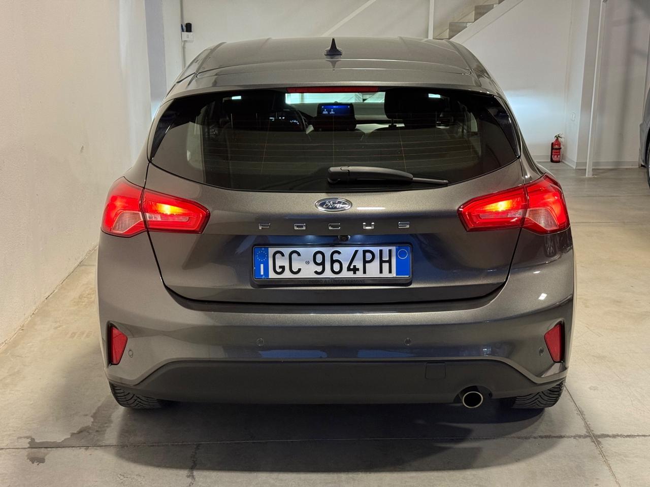 Ford Focus 1.5 Diesel 120 CV aut Berlina Titanium