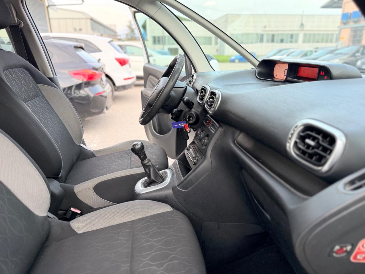 Citroen C3 Picasso 1.4 VTi 95 GPL exclusive