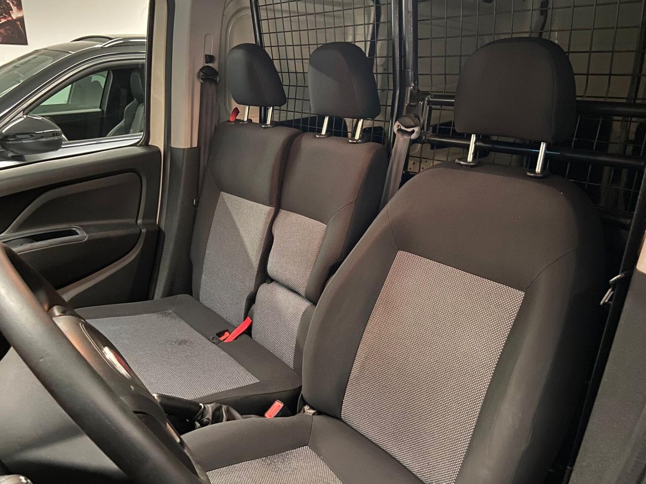 Fiat Doblò 1.6 MJT 105CV PL-TA Cargo Maxi XL Lamierato SX 3 posti