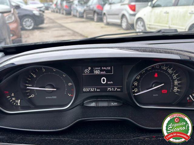 PEUGEOT 208 1° serie PureTech 82 5 porte Allure