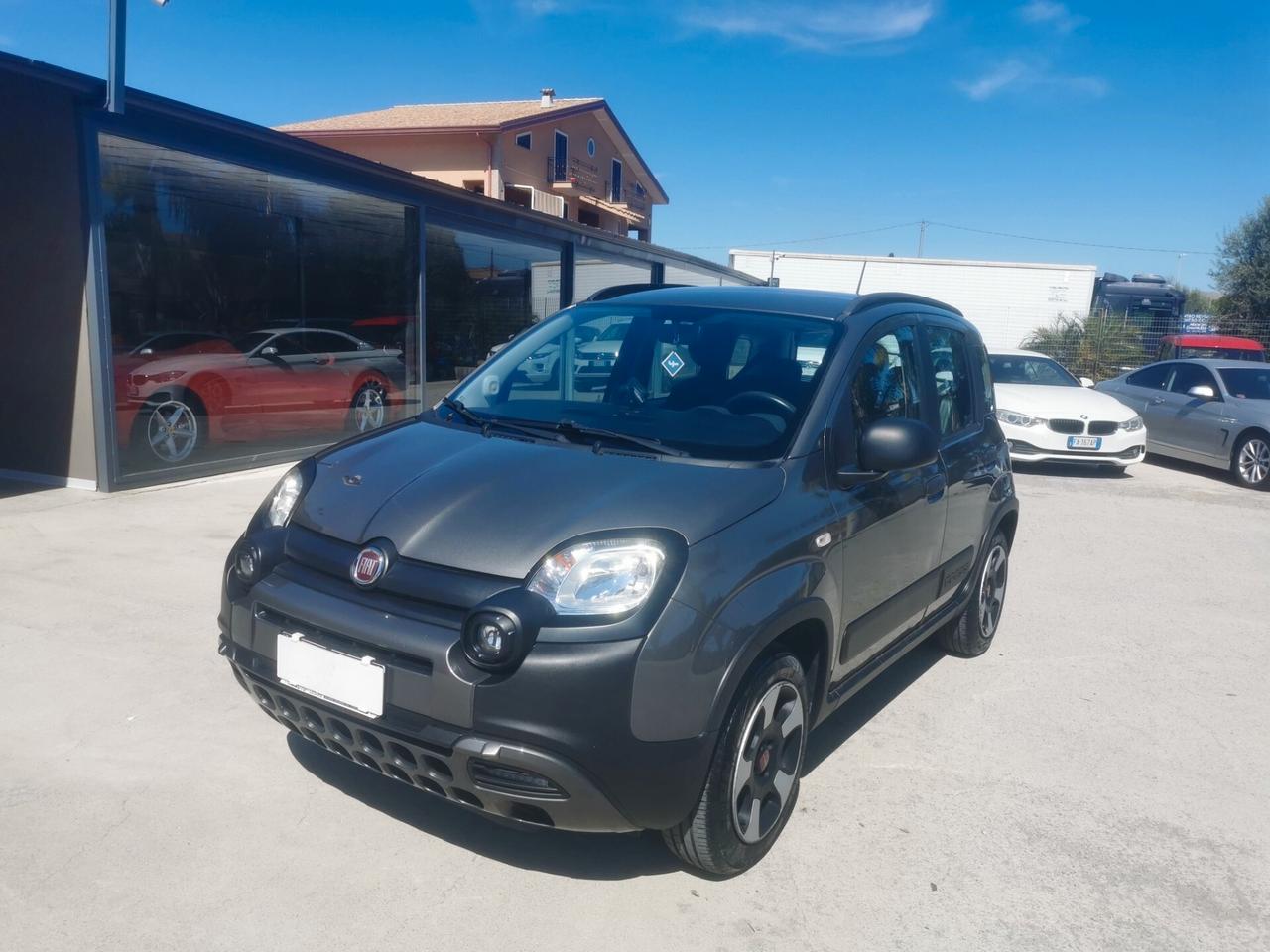 Fiat Panda 1.0 FireFly S&S Hybrid City Cross