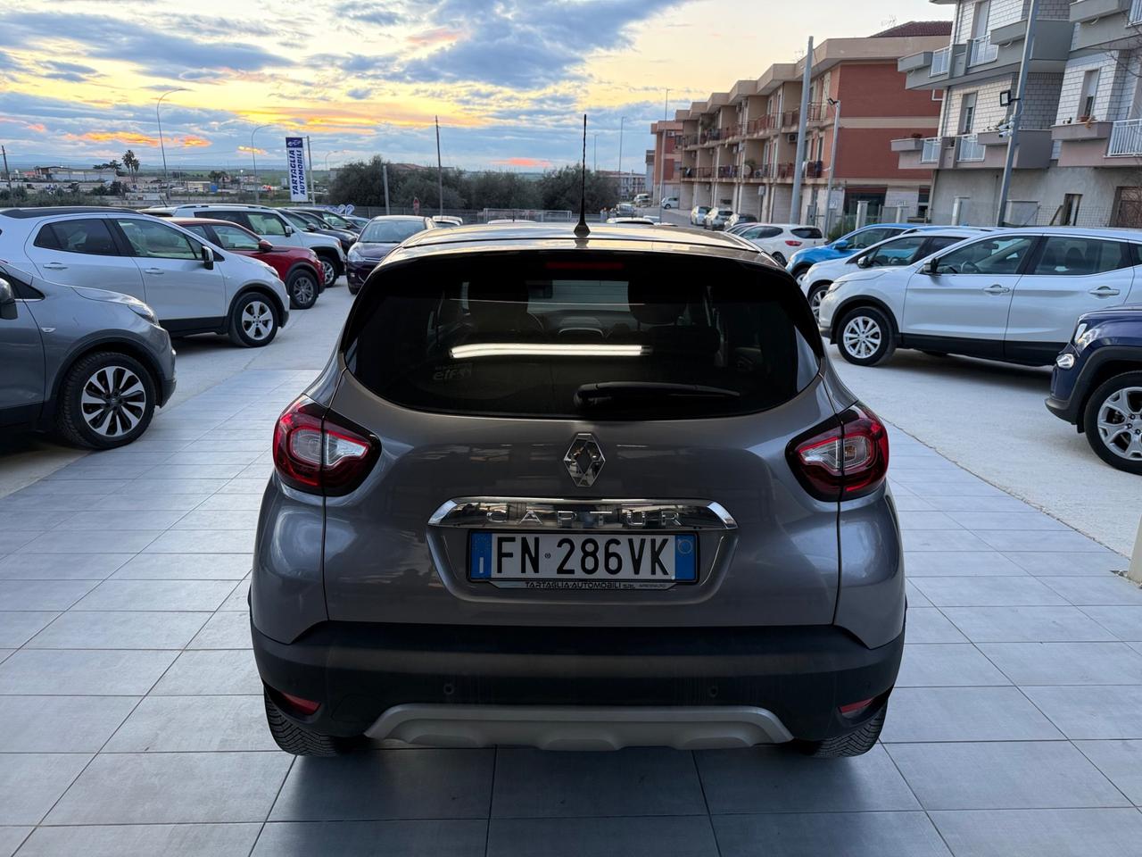 Renault Captur dCi 8V 90 CV EDC AUTOMATICA