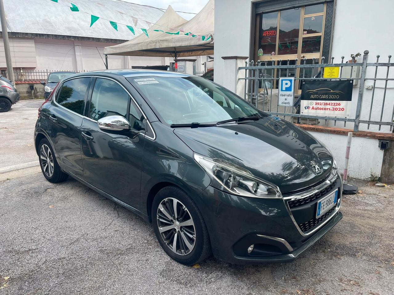 Peugeot 208 PureTech 82 5p. GPL Access