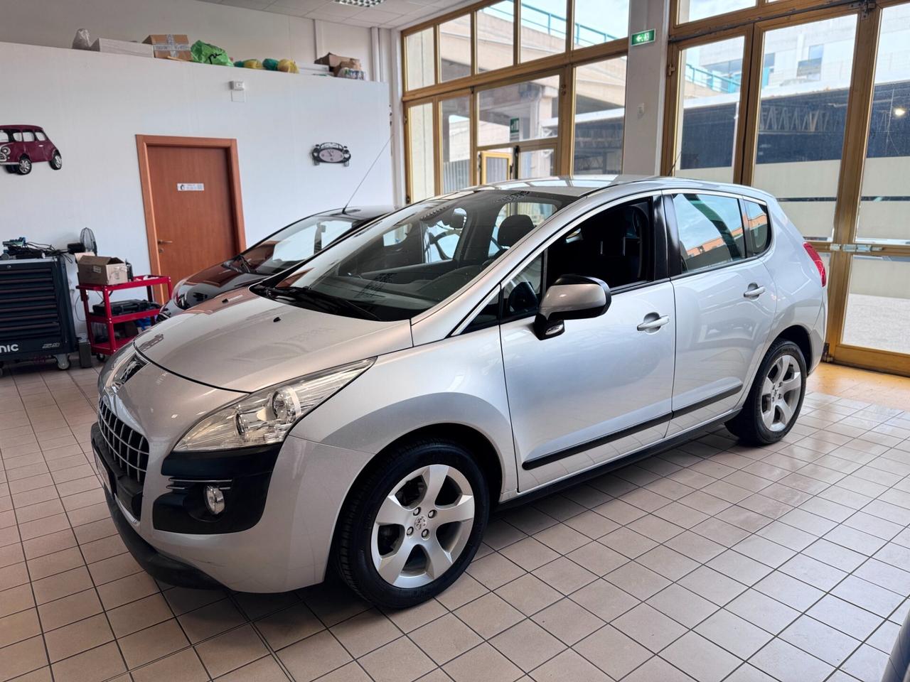Peugeot 3008 1.6 HDi 112CV Tecno