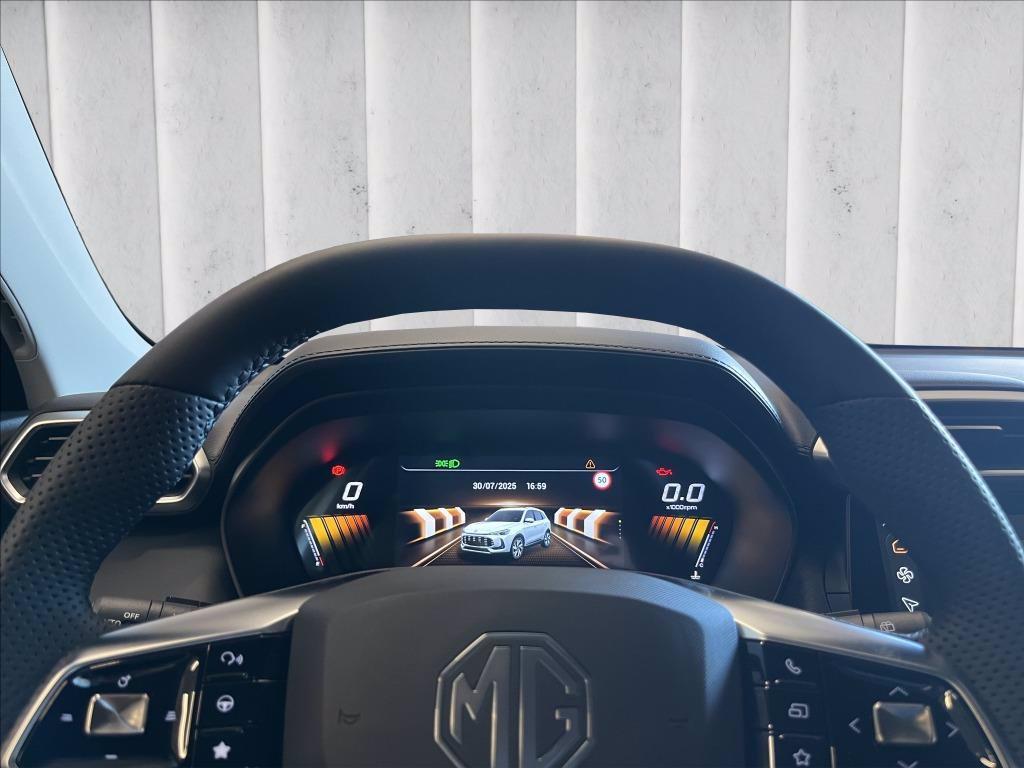 MG ZS 1.5 hybrid+ Luxury auto del 2025