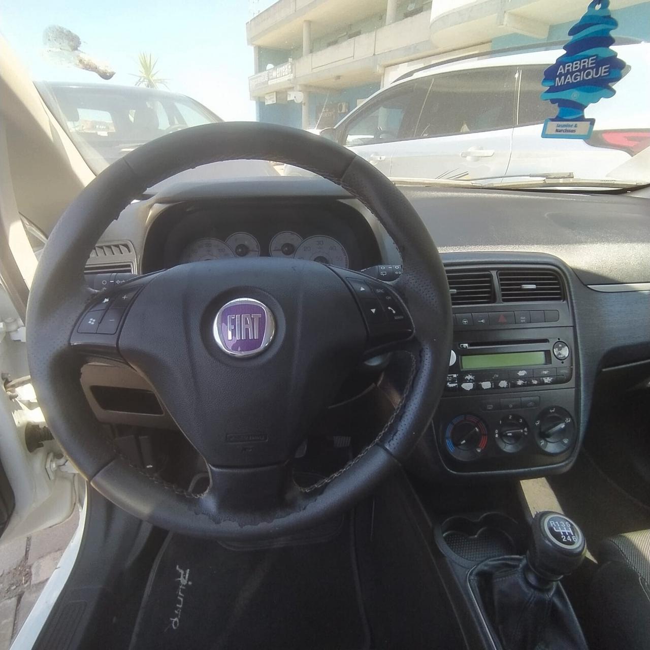 PRIVATO VENDE - VISTA E PIACIUTA - Fiat Punto Classic 1.3 MJT 16V 5 porte Dynamic