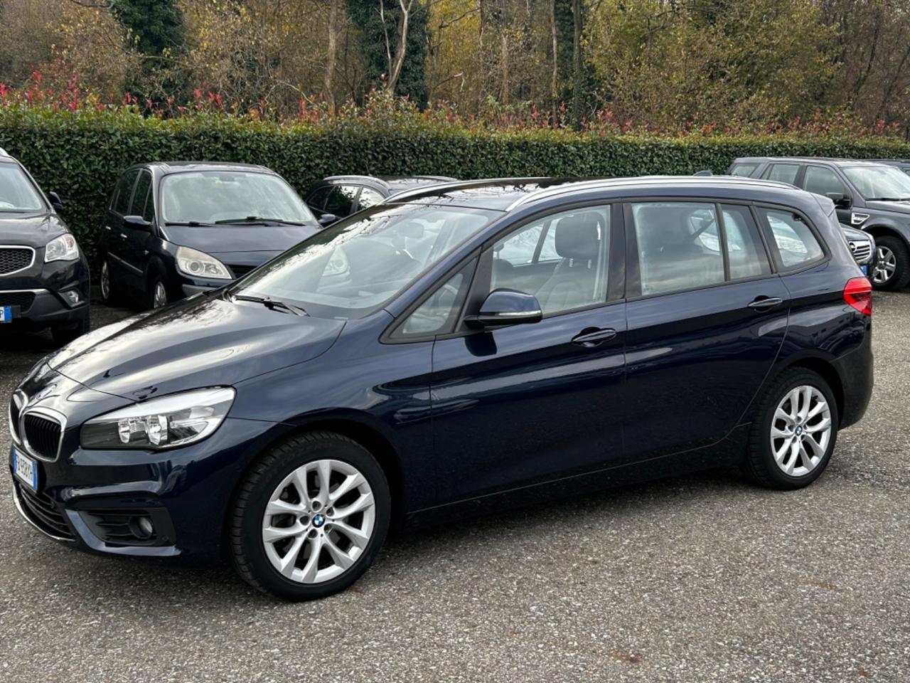 Bmw 220d xDrive Gran Tourer Advantage *AUTOM*7 POSTI*TELECAMERE*