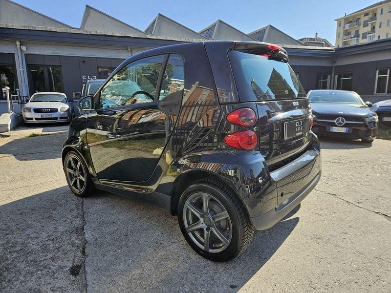 smart fortwo Fortwo 1.0 mhd Pure 61cv