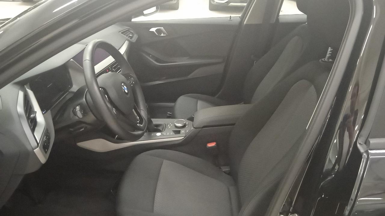 BMW Serie 1 F40 - 116d