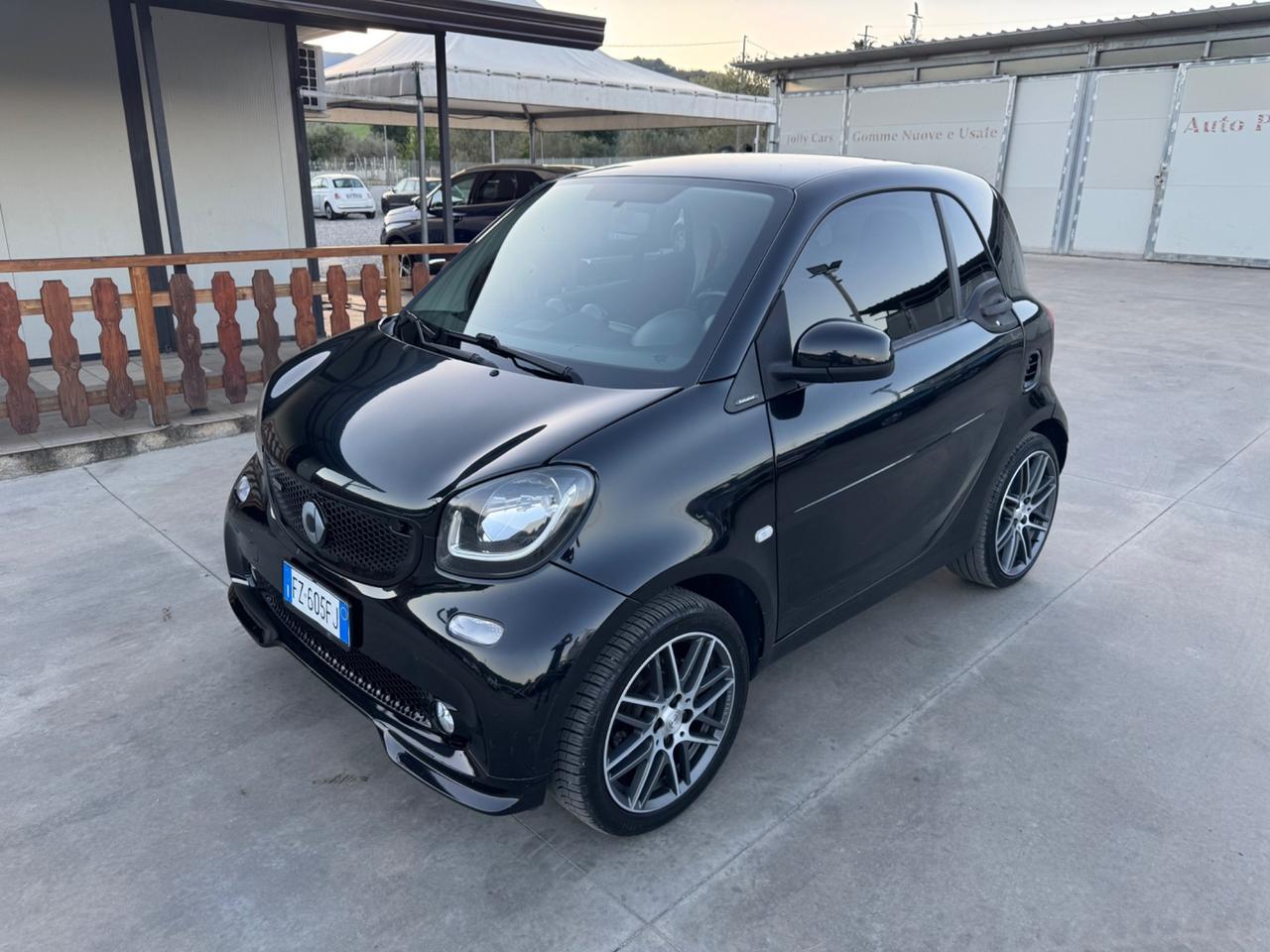 Smart ForTwo 1.0 70cv ALLESTIMENTO BRABUS