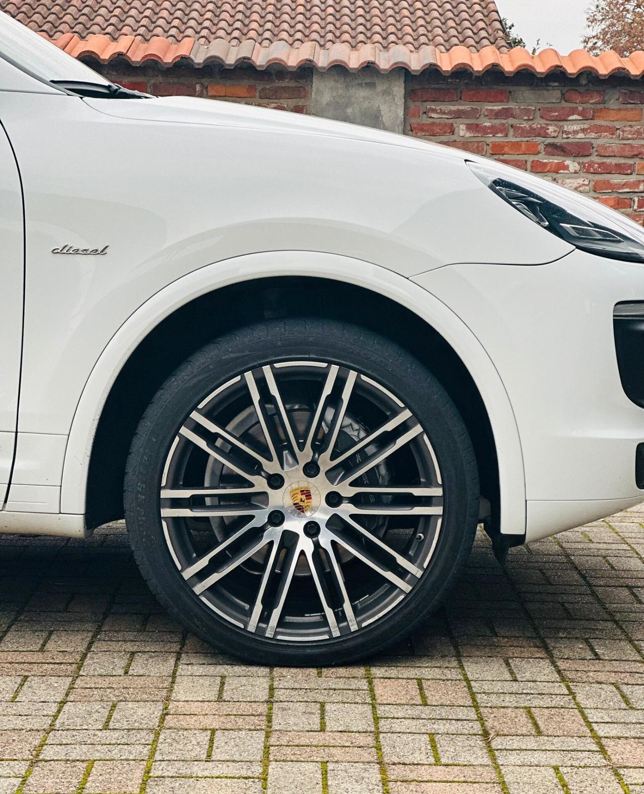 Porsche Cayenne 3.0 Diesel Platinum Edition