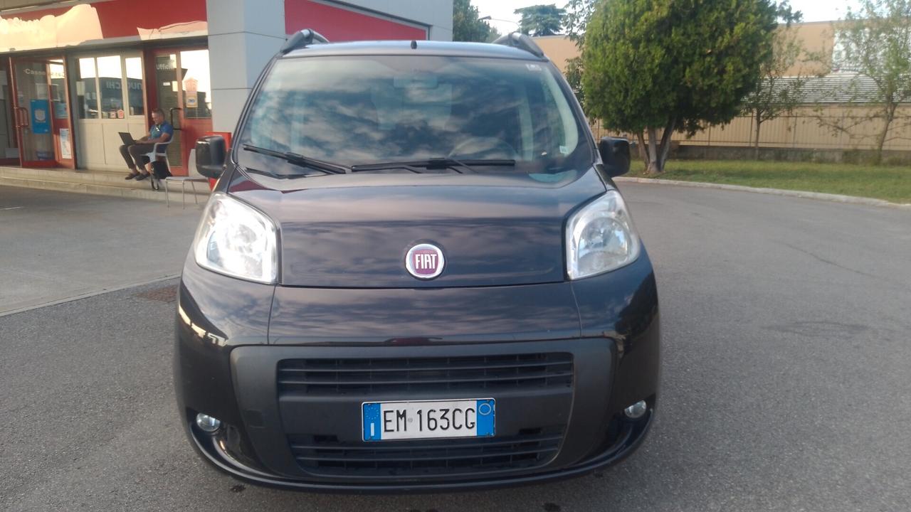 Fiat Qubo Fiat Qubo 1.3 Mjt vettura 2012 neopatentati 5 posti