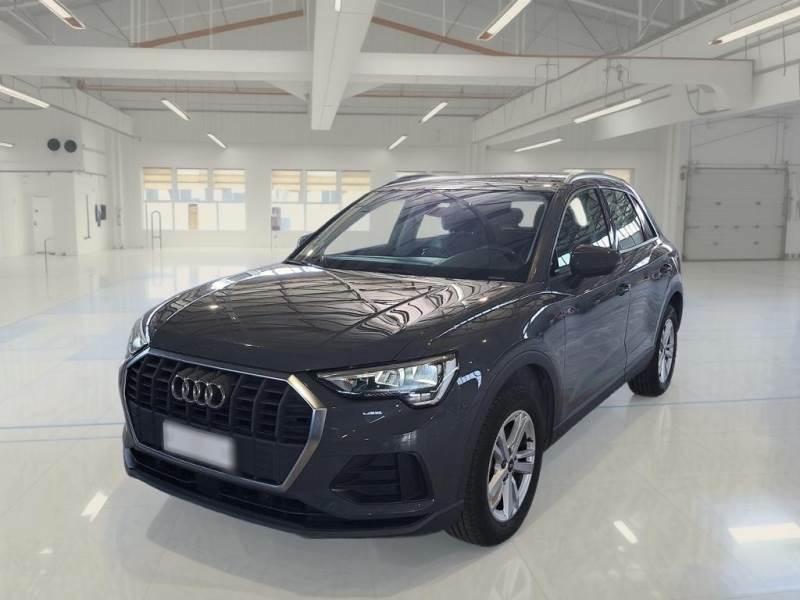 AUDI Q3 35 TFSI MHEV S tronic Business