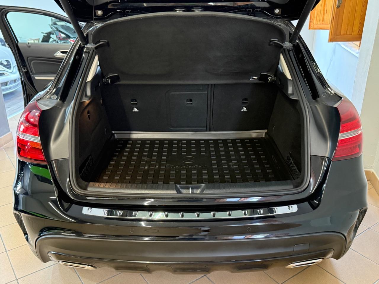 Mercedes-benz GLA 200 d Automatic Premium