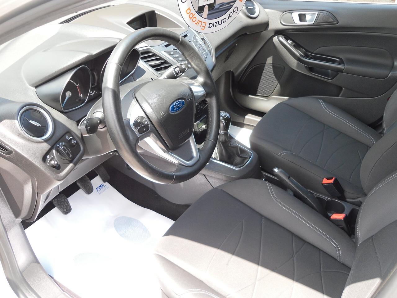 Ford Fiesta 1.5 TDCi 75CV Business