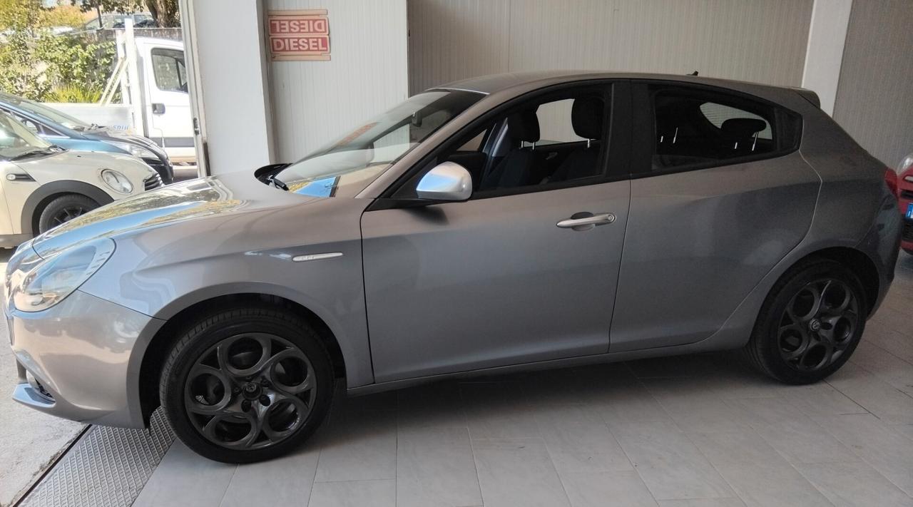 Alfa Romeo Giulietta 1.4 Turbo 120 CV