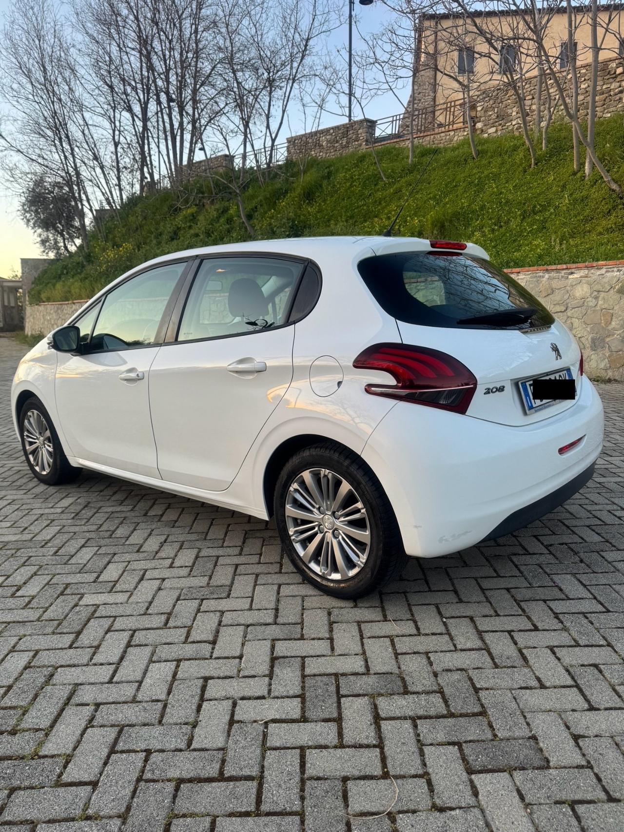 Peugeot 208 1.2 Benzina 82Cv PureTech 2015