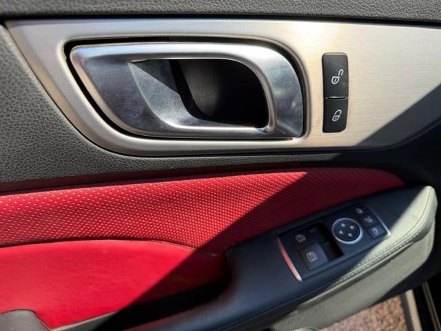 MERCEDES-BENZ SLK 250 CGI Premium