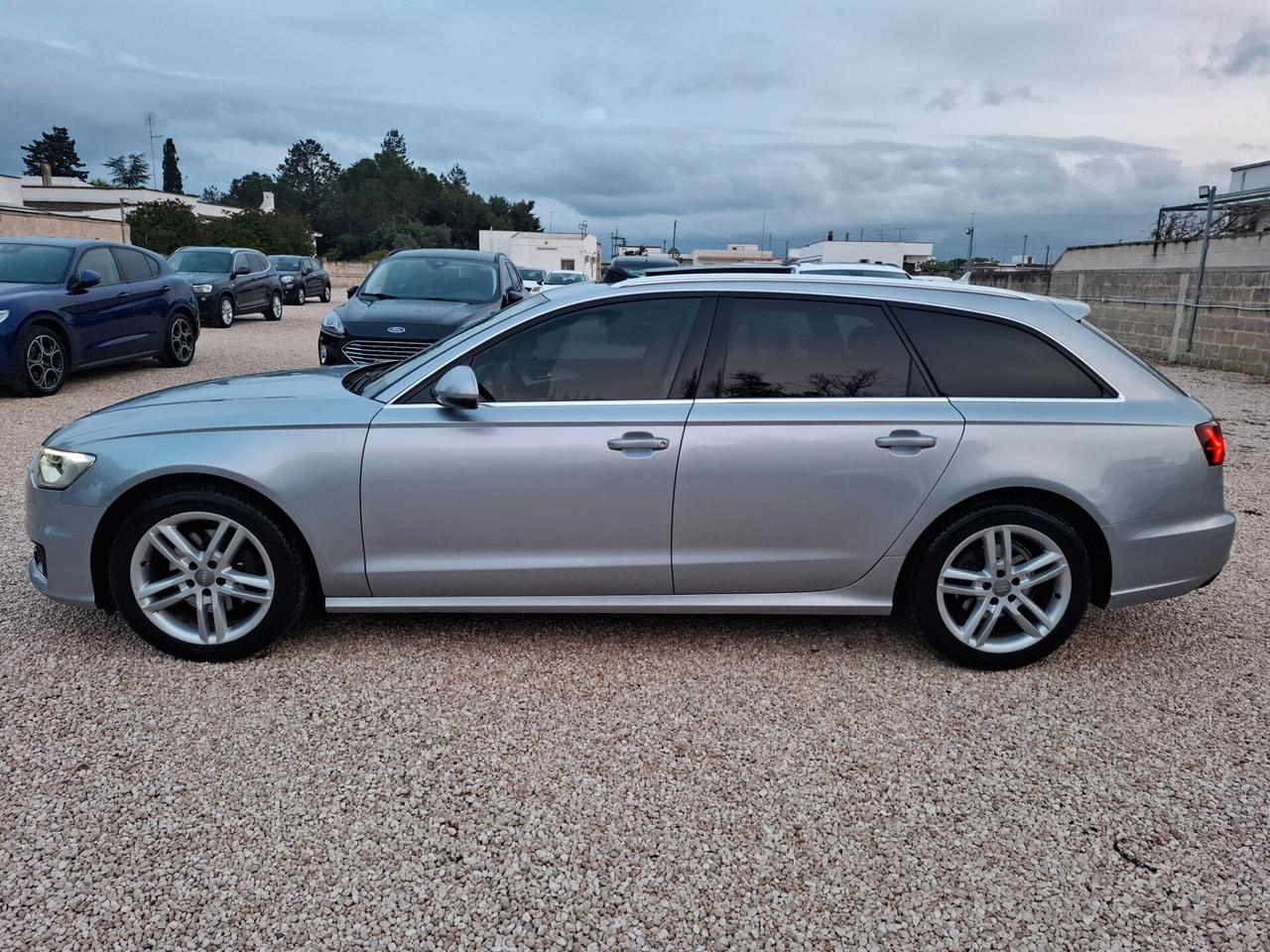 AUDI A6 Avant 2.0 TDI 190cv AUTOM. *TETTO-MATRIX-NAVY*