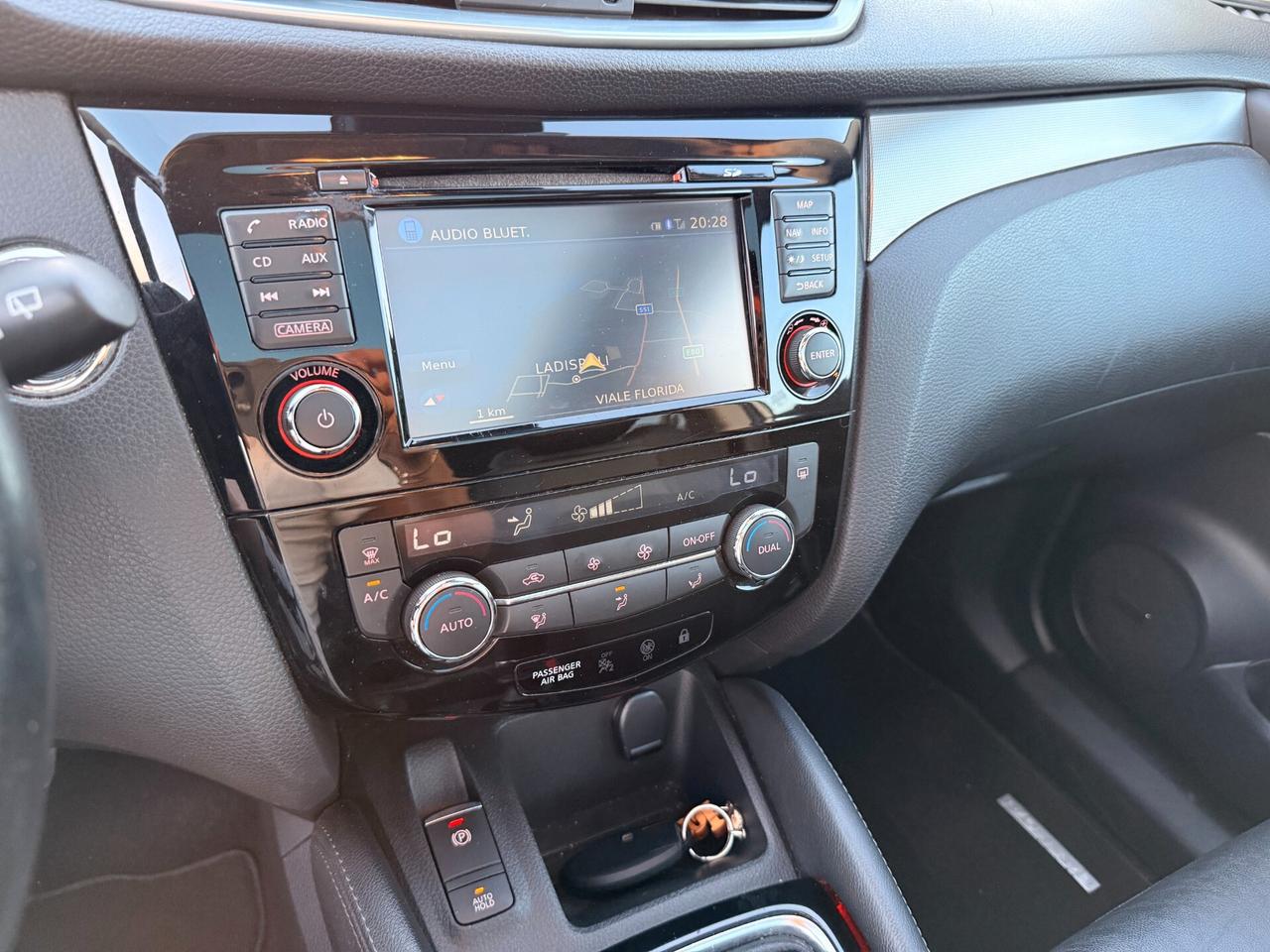 Nissan Qashqai 1.6 dCi 131cv Tekna+ FULL