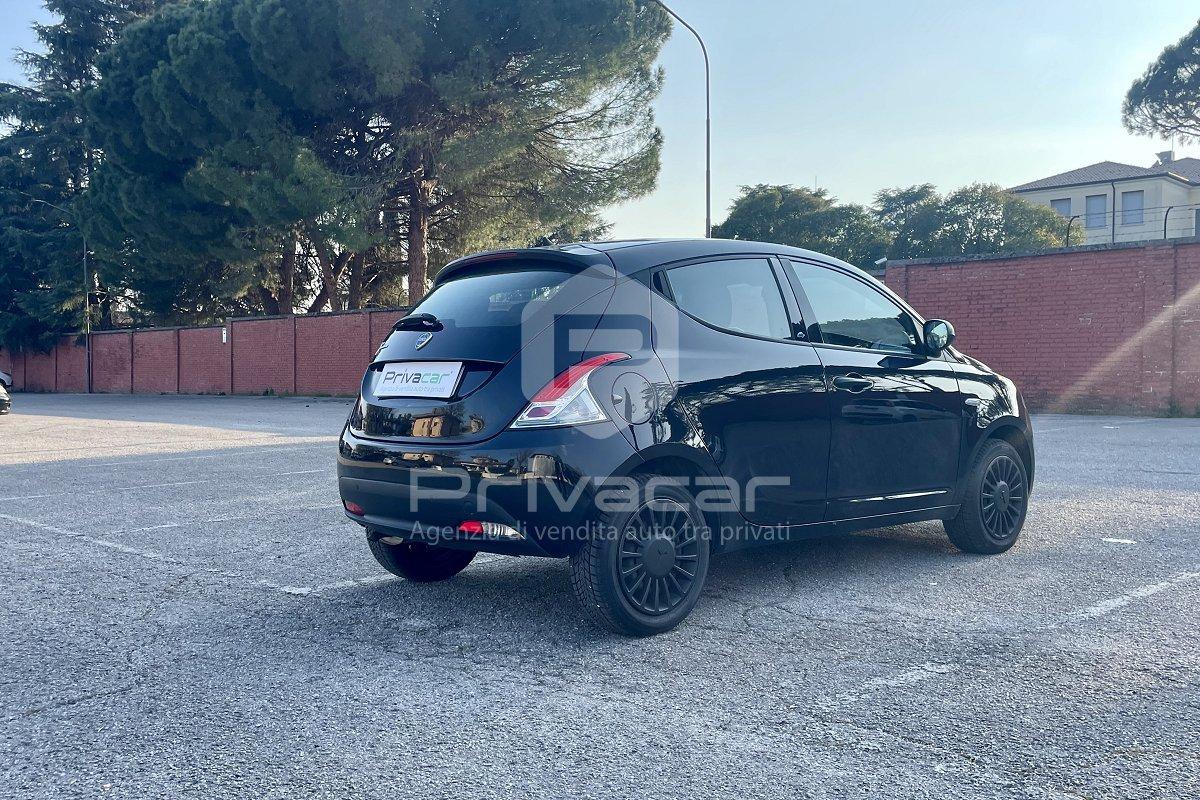 LANCIA Ypsilon 1.2 69 CV 5 porte GPL Ecochic Elefantino Blu