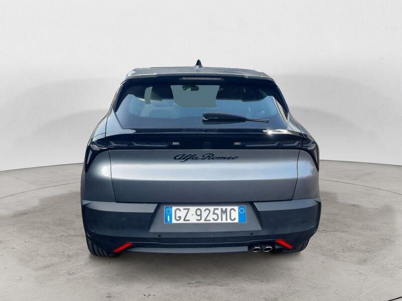 Alfa Romeo Junior 1.2 136 CV Hybrid eDCT6