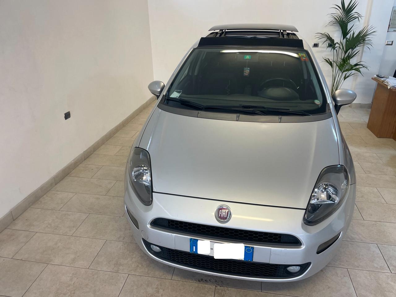 Fiat Punto 1.3 85 CV MJT Lounge TETTO APRIBILE Neopatentati