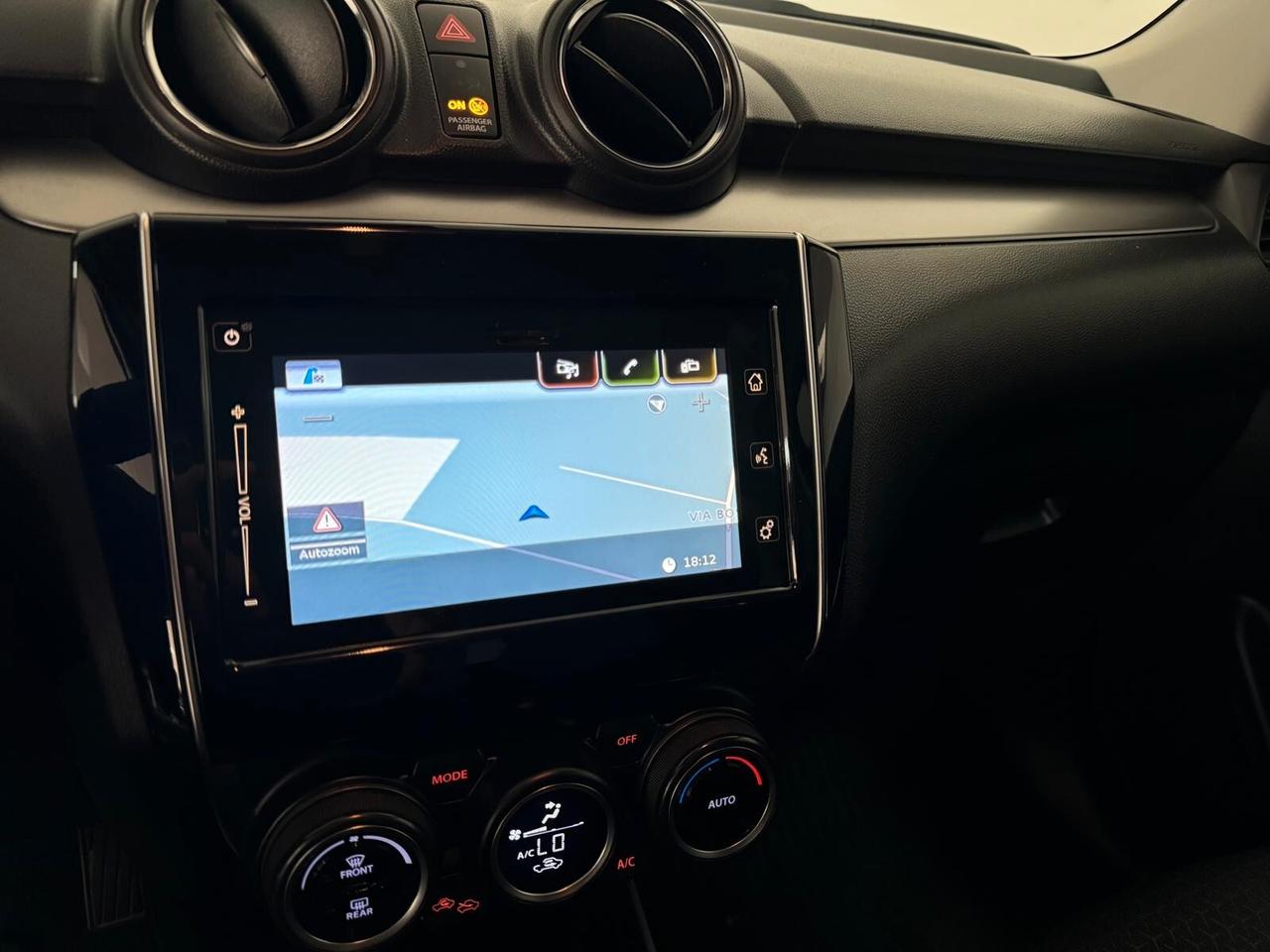 Suzuki Swift 1.2 Hybrid Top