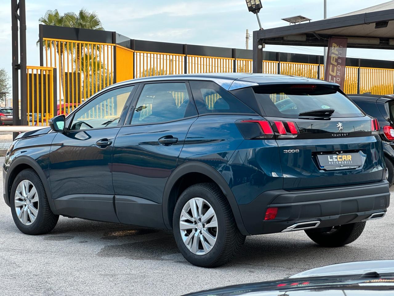 PEUGEOT 3008 PureTech Turbo 130 S&S EAT8 Active Pack
