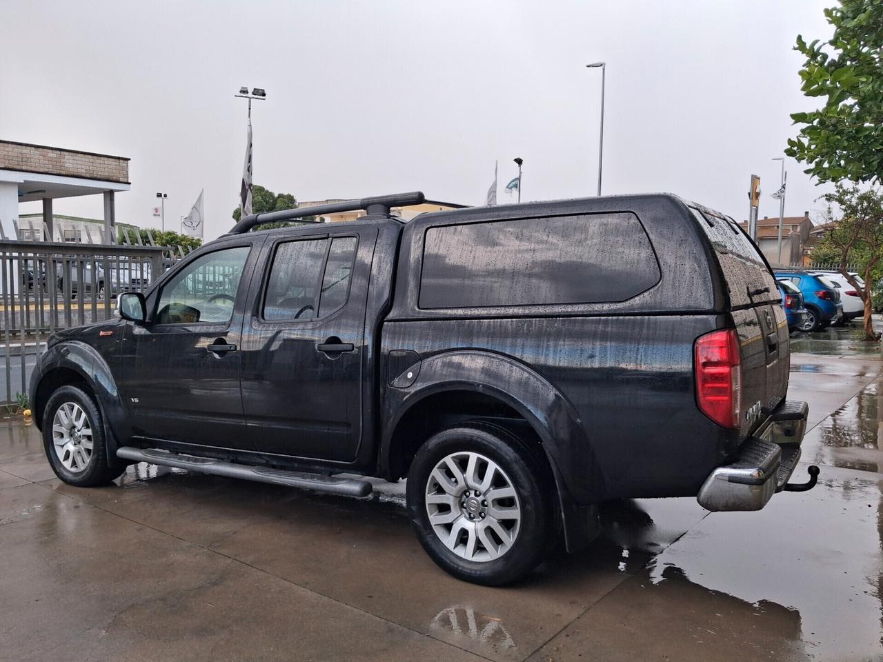 NISSAN Navara 3.000 dCi V6 231cv Km176.000