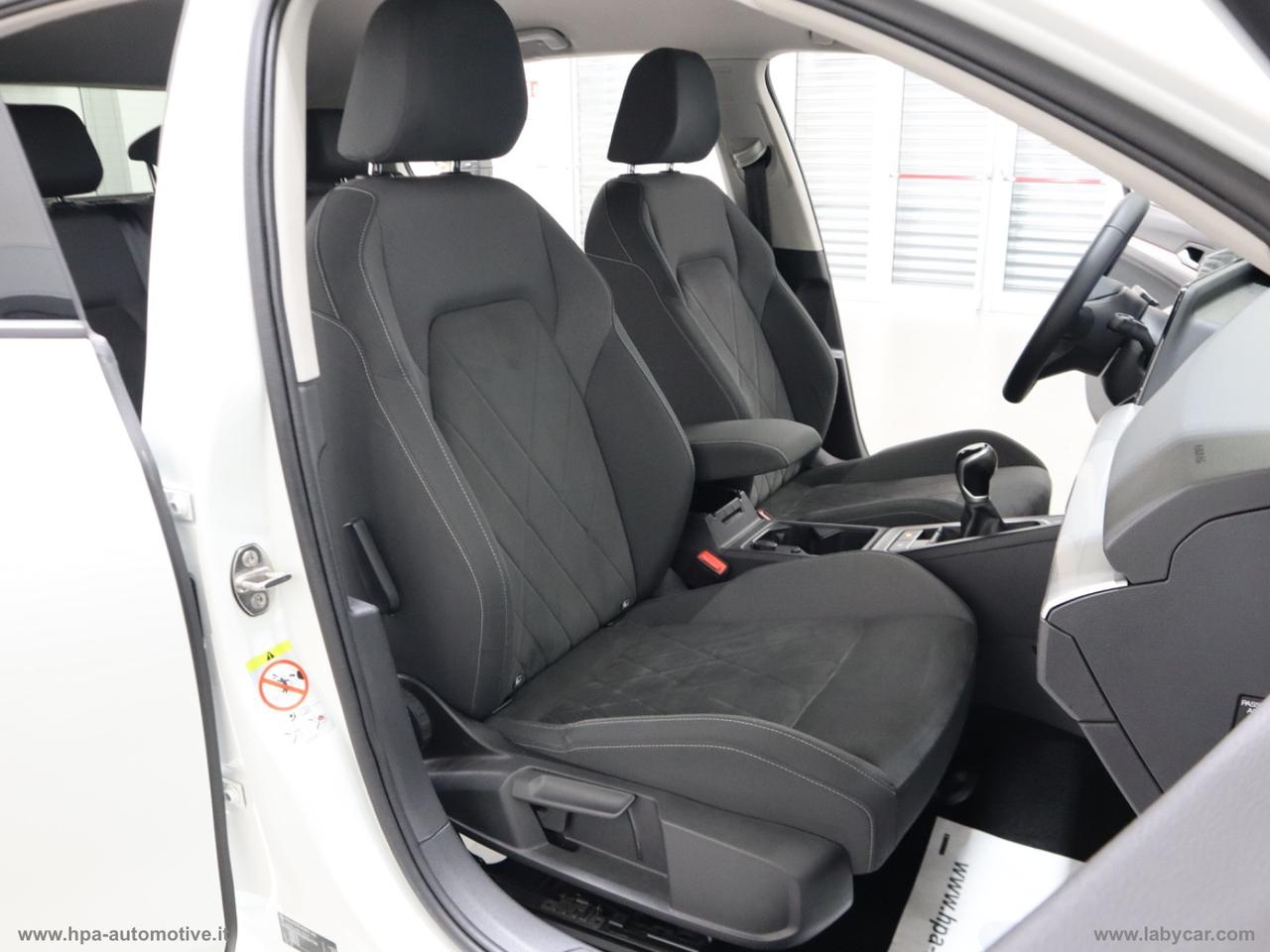 VOLKSWAGEN Golf 8 2.0TDI IQ-LIGHT FULL LED NAVI STYLE