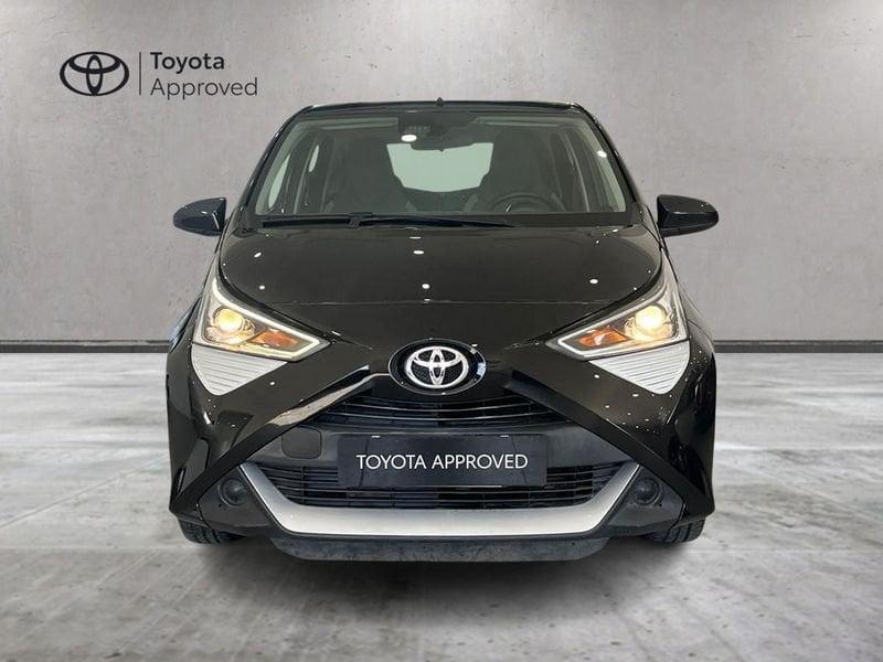 Toyota Aygo Aygo 5p 1.0 x-play m-mt 72cv