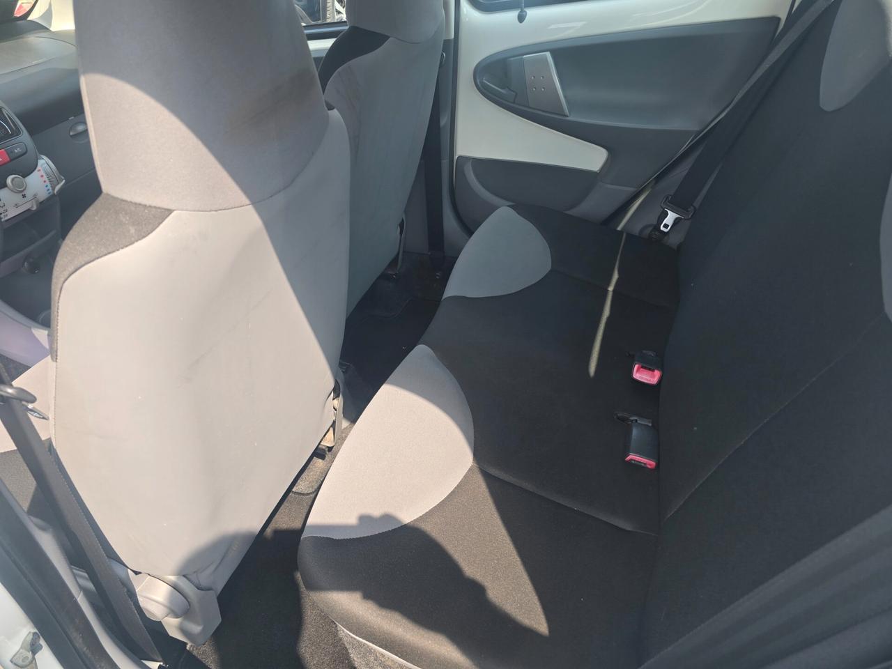 Citroen C1 1.0 5 porte airdream AMIC1