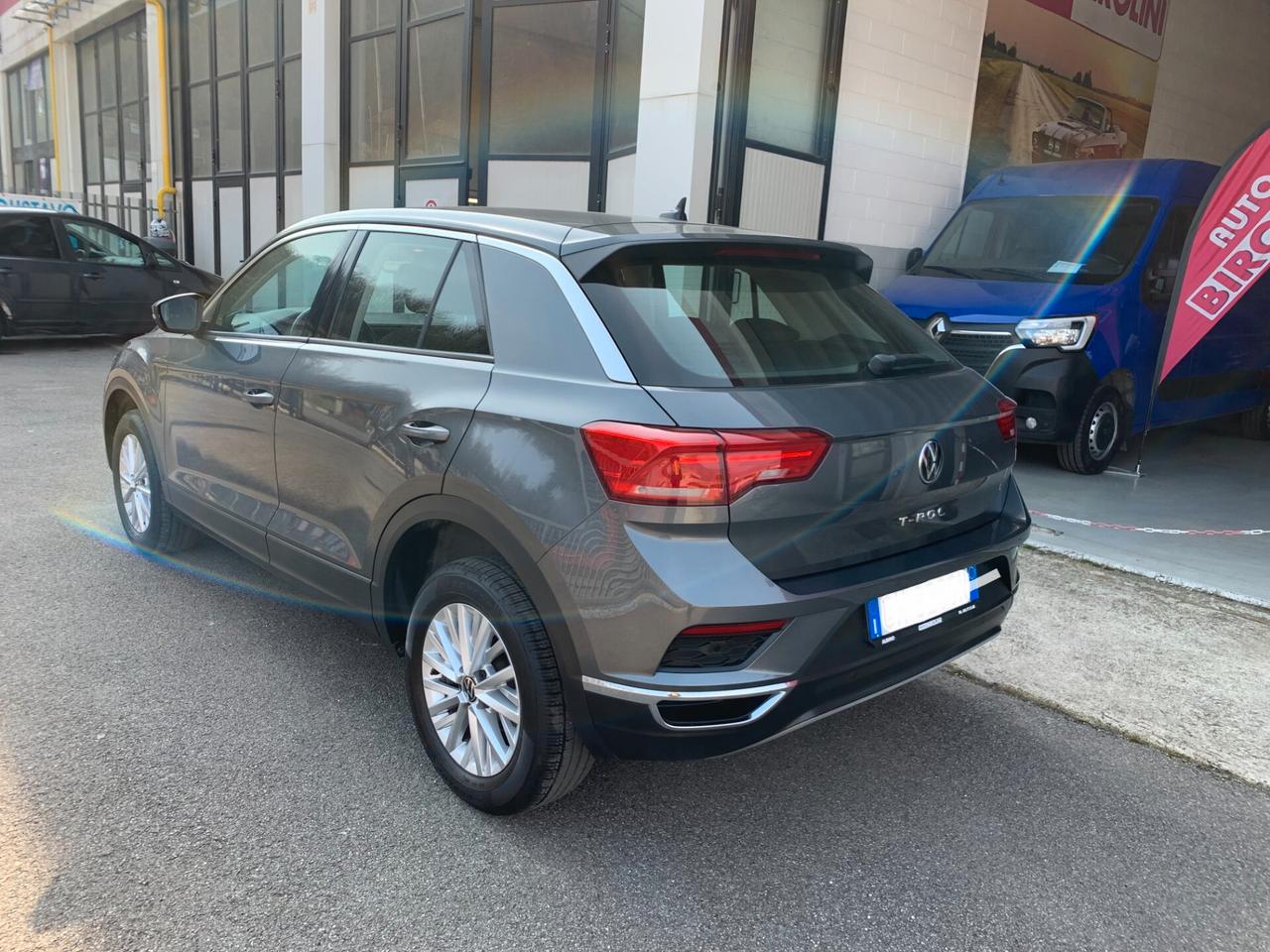 Volkswagen T-Roc 1.5 TSI ACT DSG Business BlueMotion Technology