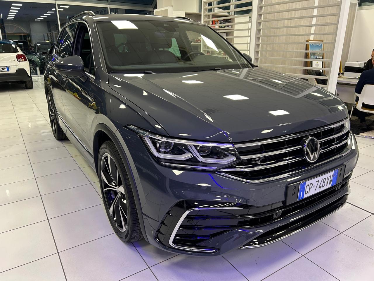 Volkswagen Tiguan 2.0 TDI 150 CV SCR DSG R-Line