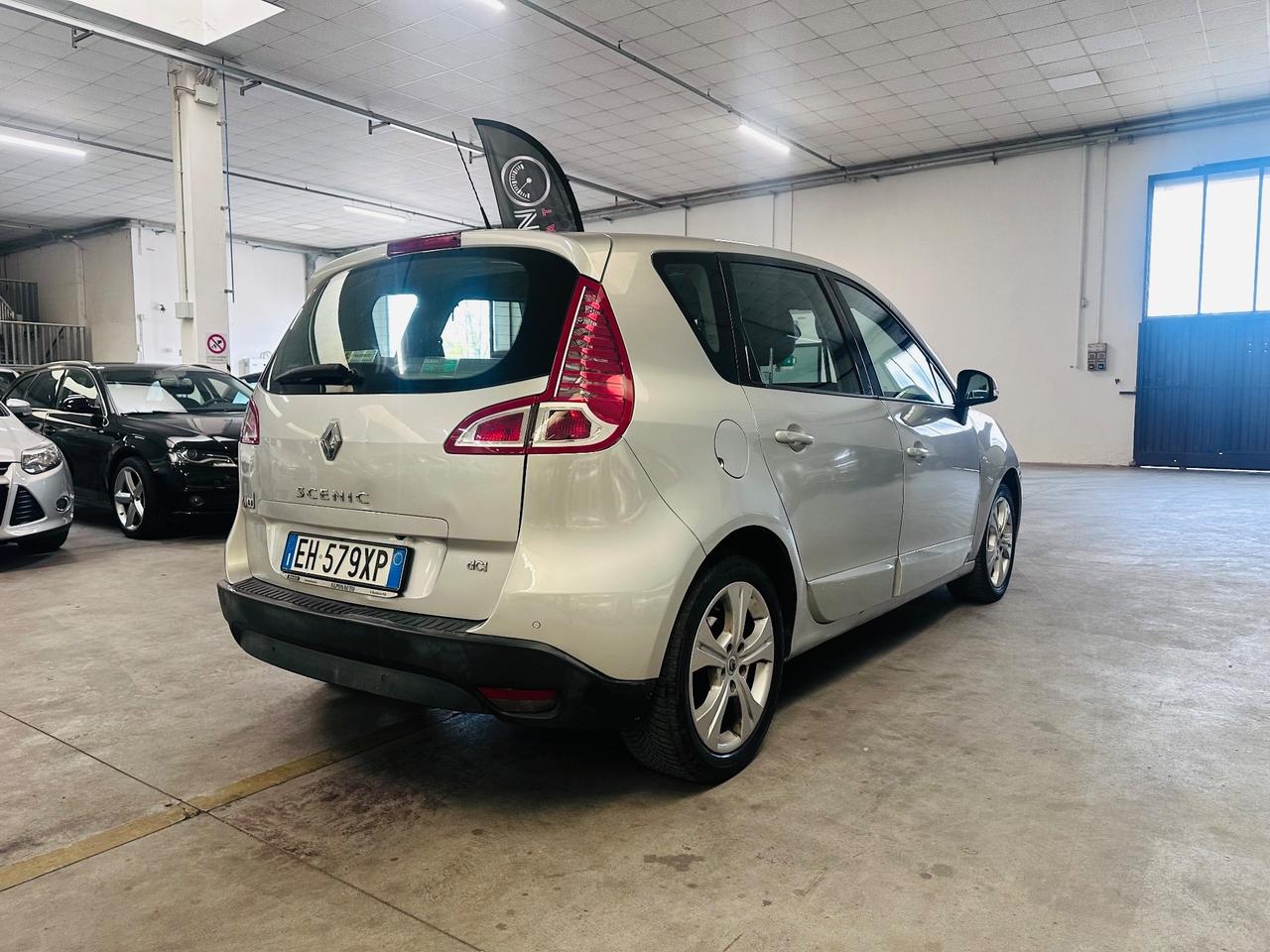 Renault Scenic Scénic X-Mod 1.5 dCi 110CV Luxe