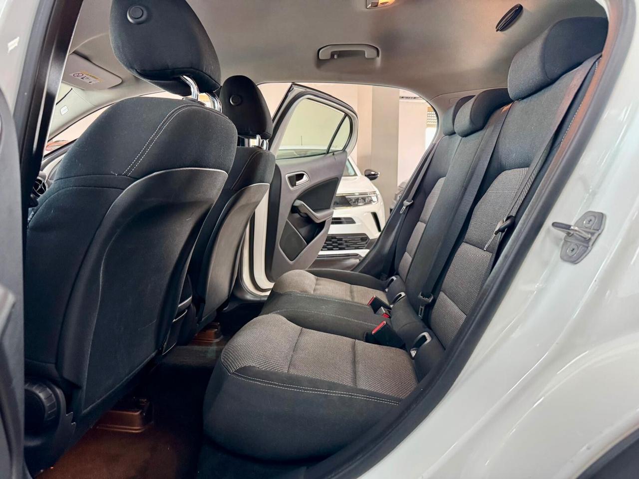 Mercedes GLA 200 d Automatic Sport 2019