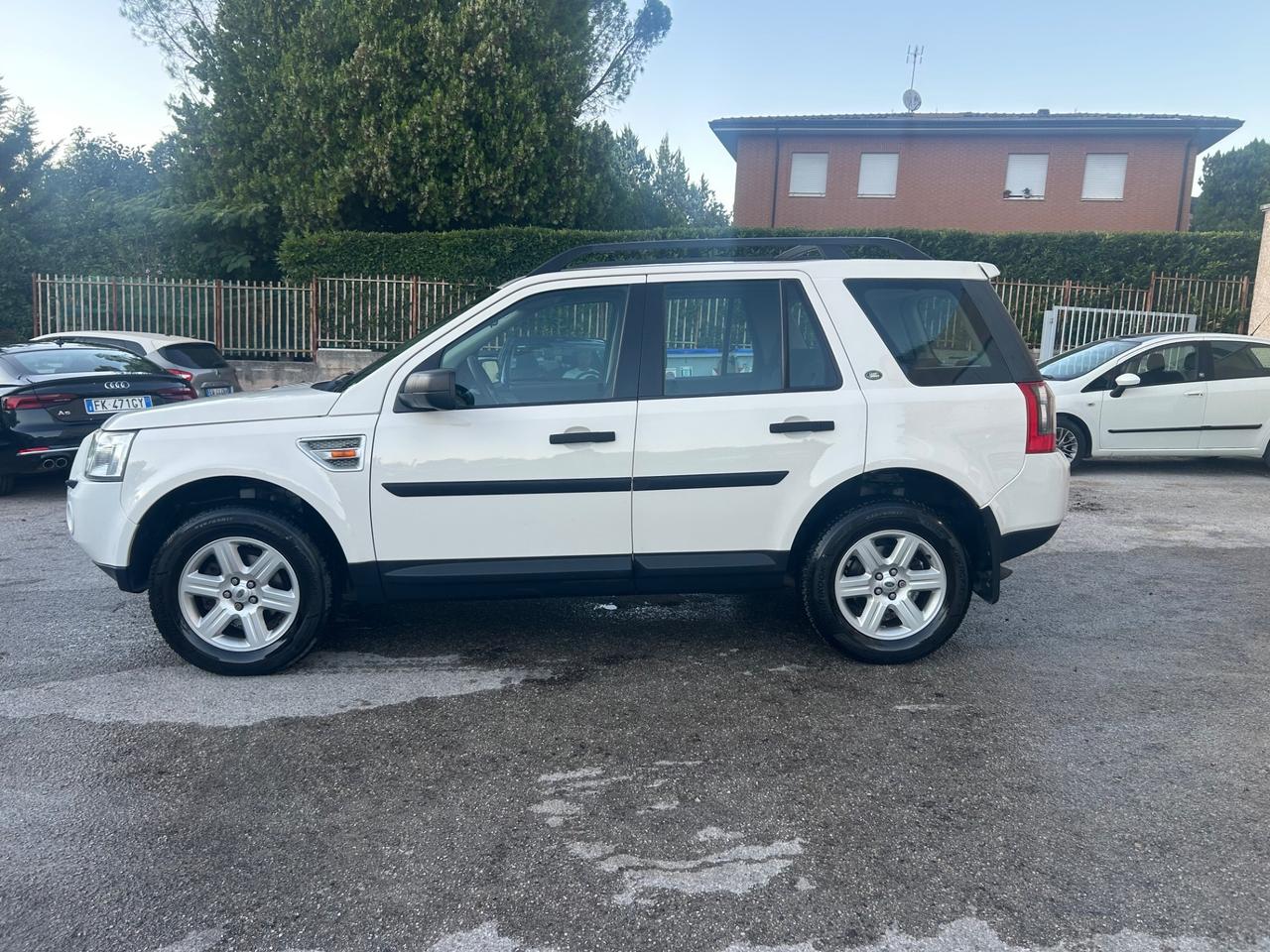 Land Rover Freelander 2.2 TD4 4X4