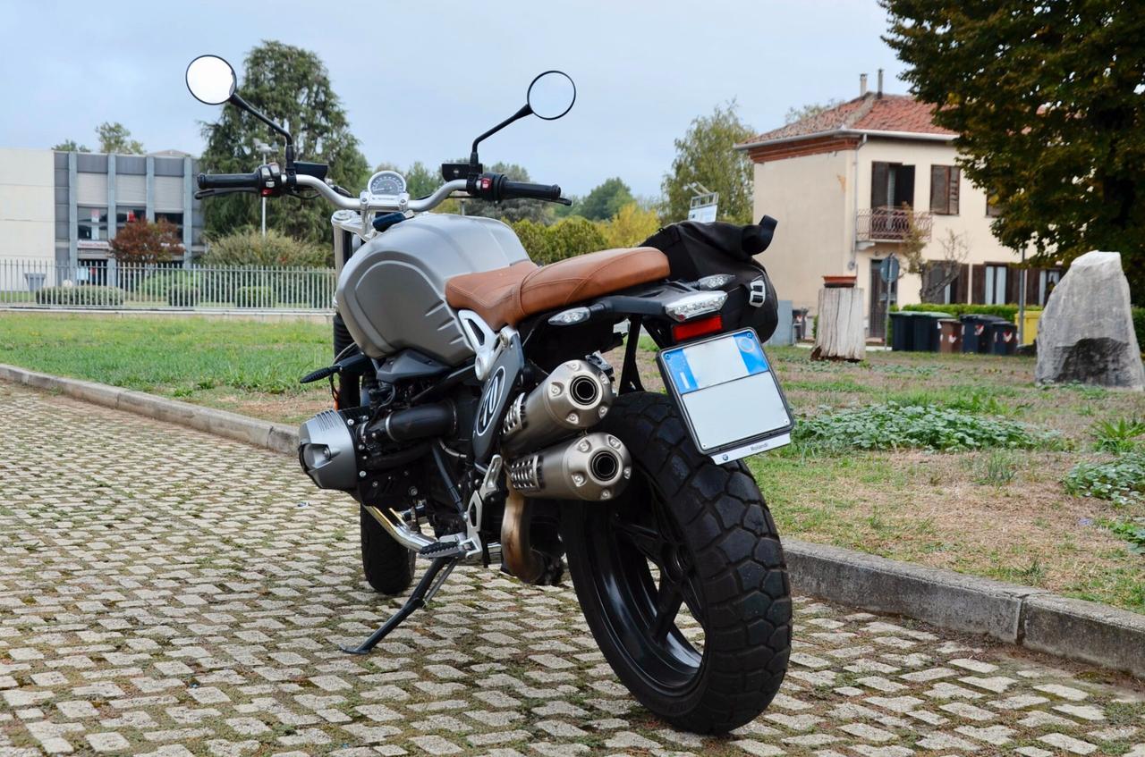 BMW R 12 NINET SCRAMBLER, AKRAPOVIČ
