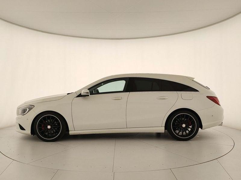 Mercedes-Benz CLA Shooting Brake 200 d Sport Night auto