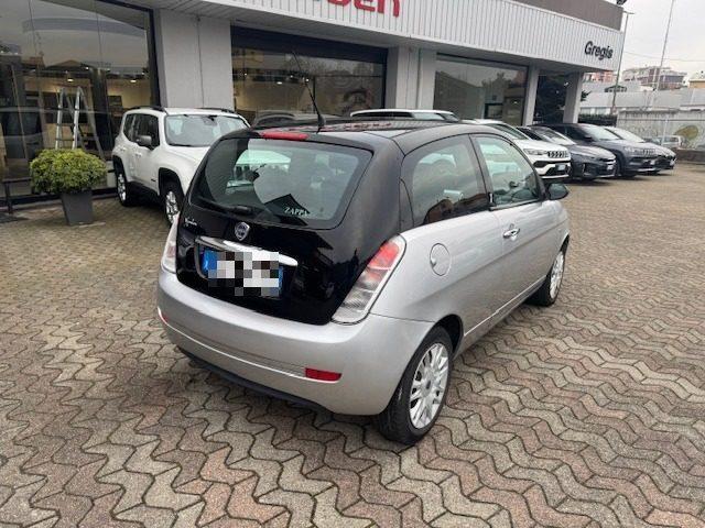 LANCIA Ypsilon 1.2 Platino