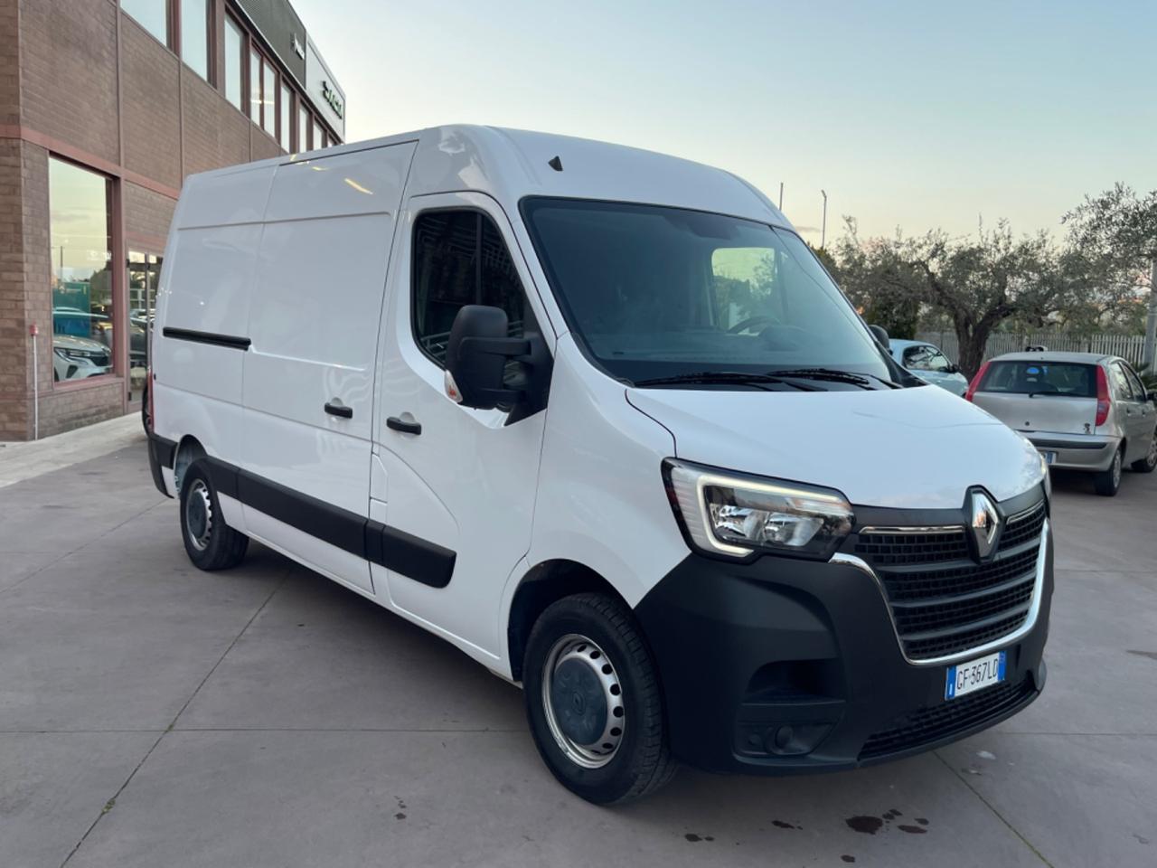 Renault Master L2H2 T35 dci 135 Cv